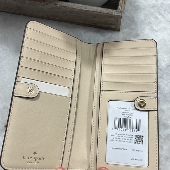 NWOT Kate Spade Bi-Fold Croco Leather Wallet - Picture 3 of 4